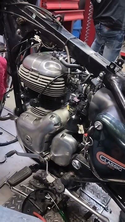 Royal Enfield Engine Working Youtube