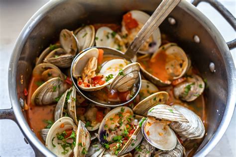 Clams With Chorizo And Tomatoes Recipe