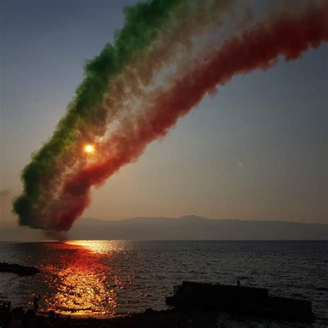 Lo Straordinario Spettacolo Delle Frecce Tricolori Incanta