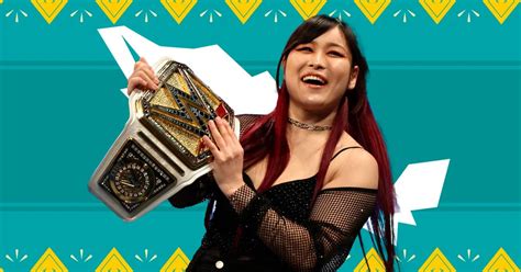 Iyo Sky Campeona Femenil De La Wwe Demuestra Su Amor Por México Y Su