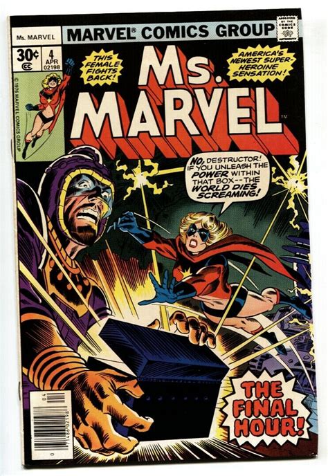 MS MARVEL 4 1977 Comic Book Bronze Age Marvel VF Comic Books