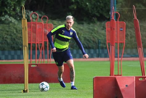 Arsenal Vs West Brom Aaron Ramsey Has Chance Of Return But Alex Oxlade