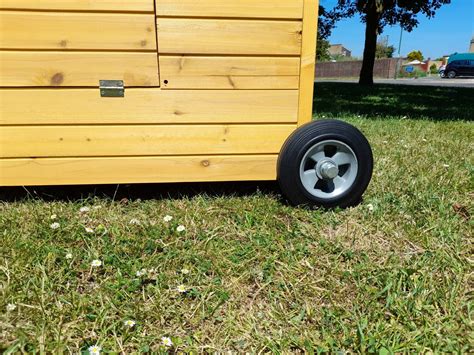 Xl Skylight Cottage Chicken Coop On Wheels Coops Hutches Uk