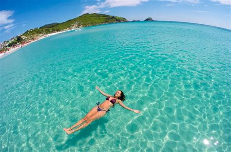 Areia Branca E água Cristalina Conheça Arraial Do Cabo Viajjeiros