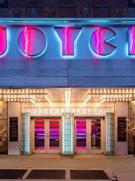 The Joyce Theater Dance Reflections By Van Cleef And Arpels