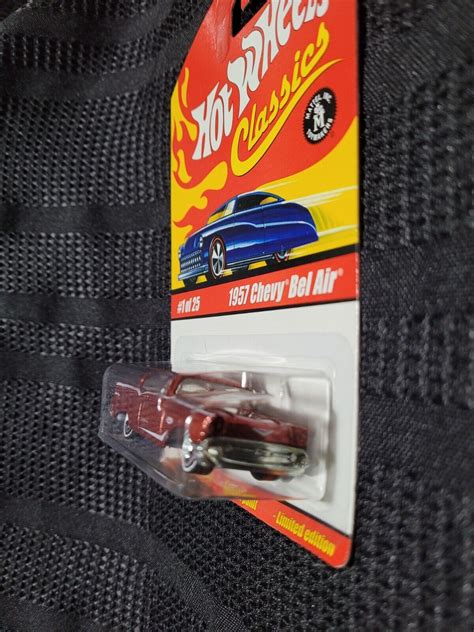 Hot Wheels 1957 Chevy Bel Air Rarevhtf Le 05 Classics Series 1 1 Of 25 Ebay