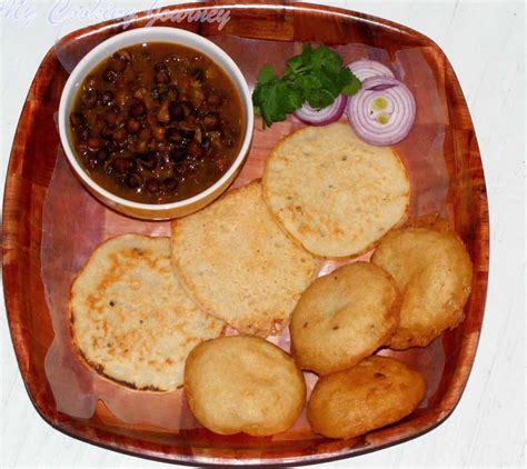 Dhuska And Ghugni – Deep Fried Pancake With Chickpeas Curry - My ...