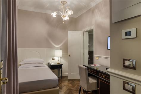 Plaza Hotel Lucchesi in Florence: Find Hotel Reviews, Rooms, and Prices ...