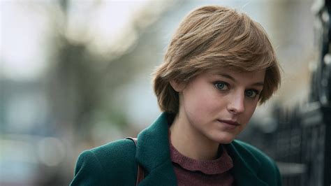 'The Crown' Star Emma Corrin on Playing Princess Diana