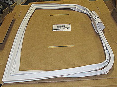 Frigidaire Refrigerator Freezer Door Gasket Seal White