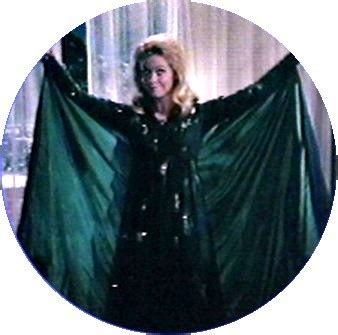 Samantha In Her Flying Suit - Bewitched Photo (2940914) - Fanpop