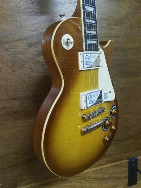 Epiphone Les Paul Standard Plustop Pro Electric Guitar Honey Burst