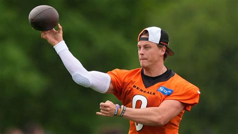 No Pitch Counter For Bengals Qb Joe Burrow Wrist During Otas