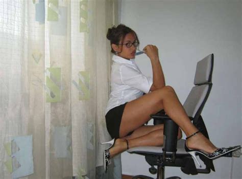 Busty Amateur Latina Girlfriend Teasing On Cam Porn Pictures XXX Photos Sex Images