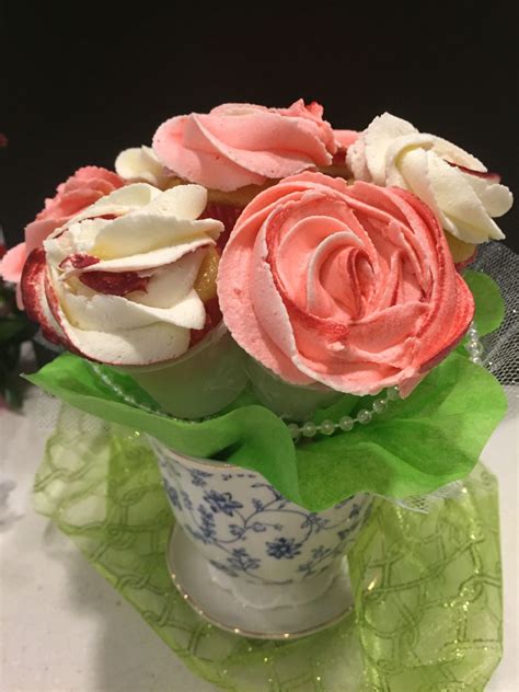 Mother's Day Bouquets - CakeCentral.com