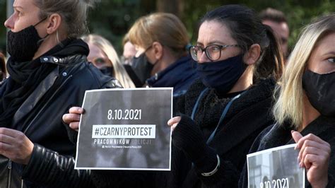 Pracownicy cywilni policji protestowali w całej Polsce Również w