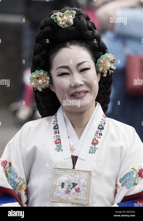 Mature Traditionnelle Banque De Photographies Et Dimages à Haute