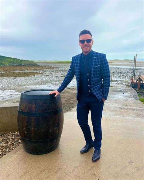 Nathan Carter Attends Ex Lisa Mchughs Wedding With Brother Jake Vip