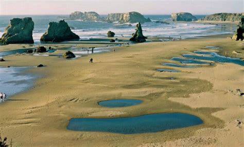 Bandon, Oregon: Small-Town Charm on the Southern Coast