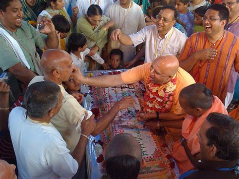 Vedavyasa Priya Swami Vyasa Puja 02 Photos 20 Iskcon Desire Tree Idt