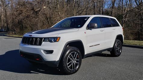 2018 Jeep Grand Cherokee Trailhawk Tires