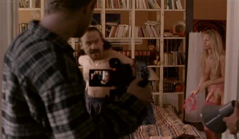 Naked Evelyn Veigl In Schwarzfahrer