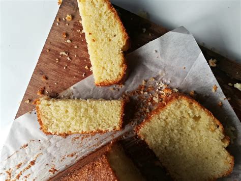 Easy And Simple Semolina Cake Baking With Rona