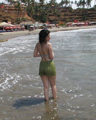 Rare Sweet Girls In Saree And Bikini Collected From Net Porn Pictures