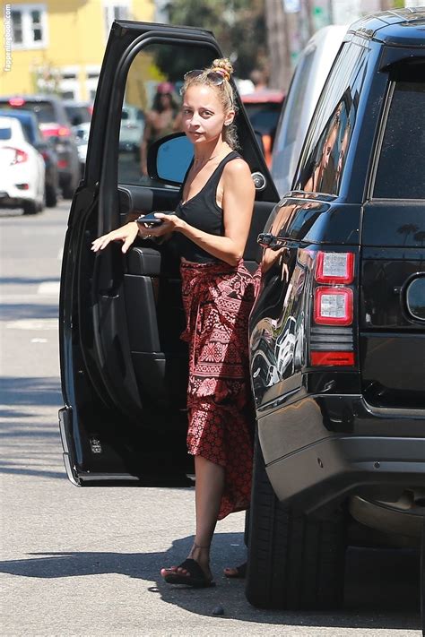 Nicole Richie Nude OnlyFans Leaks Fappening Page FappeningBook