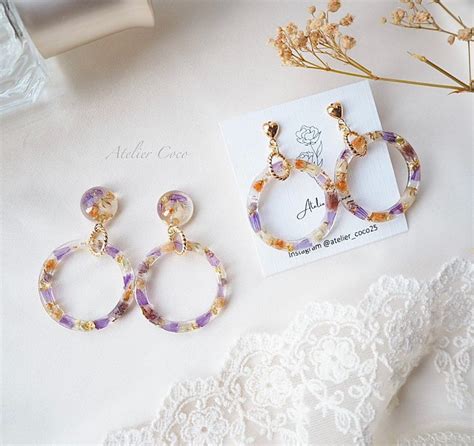 Resin Hoop Earrings With Purple Dried Flowers Resin Earrings Pressed