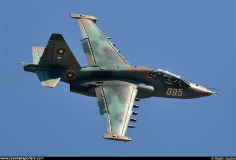 Sukhoi Su-25 wallpapers, Military, HQ Sukhoi Su-25 pictures | 4K ...