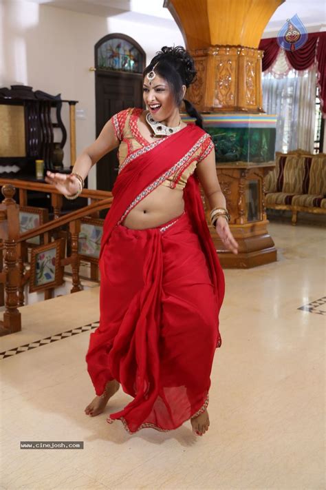 Haripriya Hot Pics Photo Of