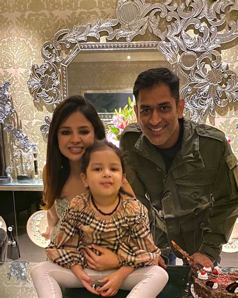 Inside pictures of this MS Dhoni farmhouse in Ranchi | Lifestyle Asia India