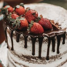 Naked Cakes