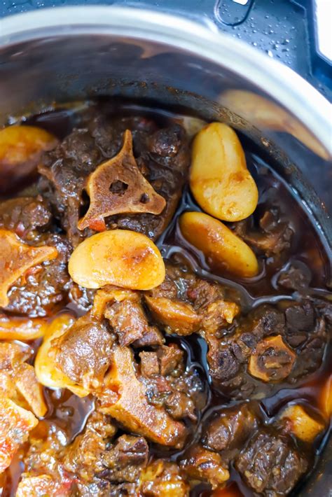 Jamaican Oxtail Recipe The Seasoned Skillet