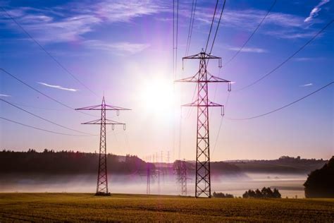Борсова и извънборсова търговия с електрическа енергия – utilities.bg