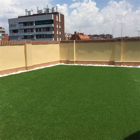 Terrazas Con Césped Artificial Balcones Y Terrazas Modernos De Allgrass Solutions Moderno Homify