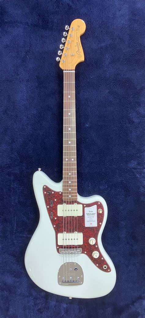 Fender Made In Japan Traditional 60s Jazzmaster Olympic White（新品 送料無料）[デジマートsale]【楽器検索デジマート】