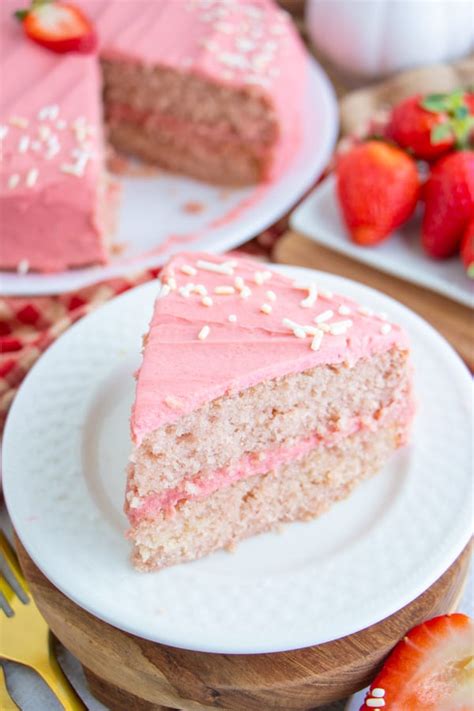 Vegan Strawberry Cake Plant Well