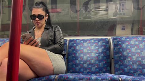 Craziest Candid Jiggle Ass You Will Ever See Upshots ThisVid