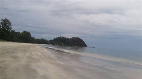 Jalan Jalan Pusing Pusing Let S Stroll Along The Beach