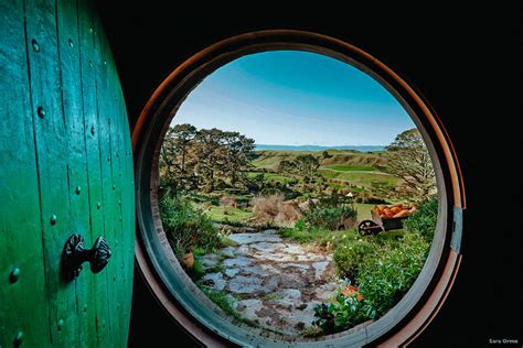 Hobbiton - Half Day Trip - INFLITE Charters