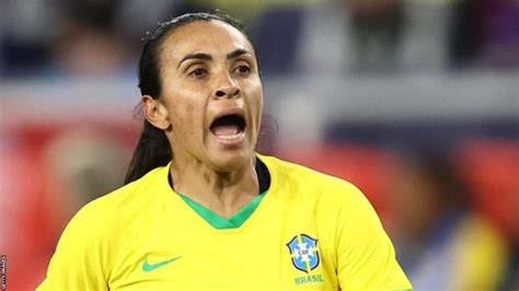 Marta: Brazil name forward in squad for sixth Women's World Cup - BBC Sport