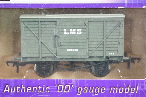 Dapol B382 Lms Grey Vent Van Wagon 505969 Mint Boxed Od Ebay