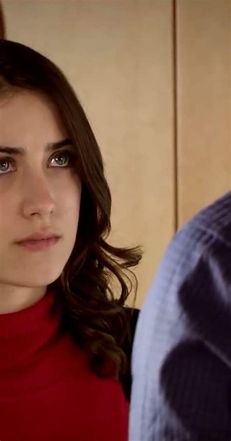 Adini Feriha Koydum Episode Hazal Kaya Feriha Beautiful