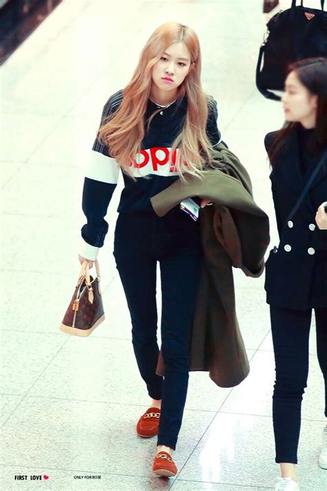 Pin De Jugu Em Rose Blackpink Airport Style Roupas Inspiradas