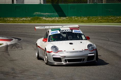 Taza 997 Gt3 De Ebimotors Team Porsche 911 En Monza Foto Editorial