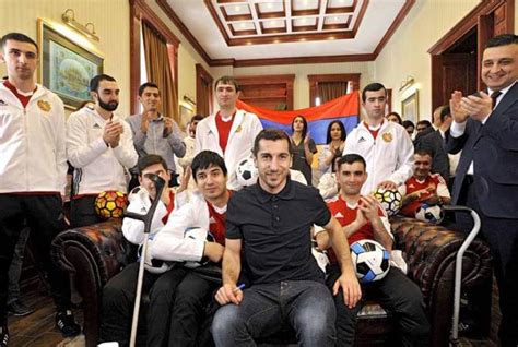 Henrikh Mkhitaryan Visits Armenia, Donates Car to Veterans' Group - The ...