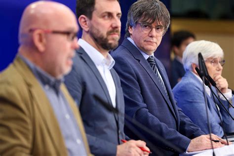 La Sala De Vacaciones Del Tc Rechaza El Recurso De Puigdemont Contra Su Detención Y La Fiscalía