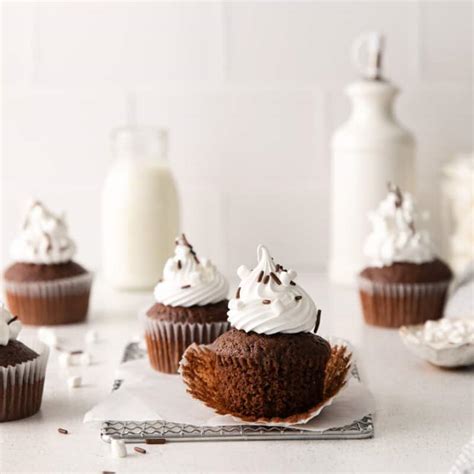 Hot Chocolate Cupcakes Recipe Easy Dessert Recipes